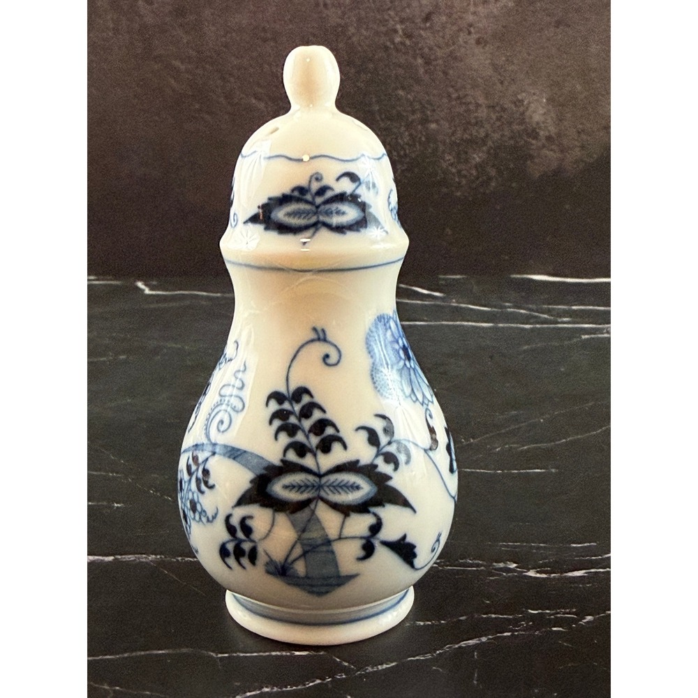 VTG Blue Danube Blue Onion Pattern Pepper Shaker Rectangle Stamp 5in